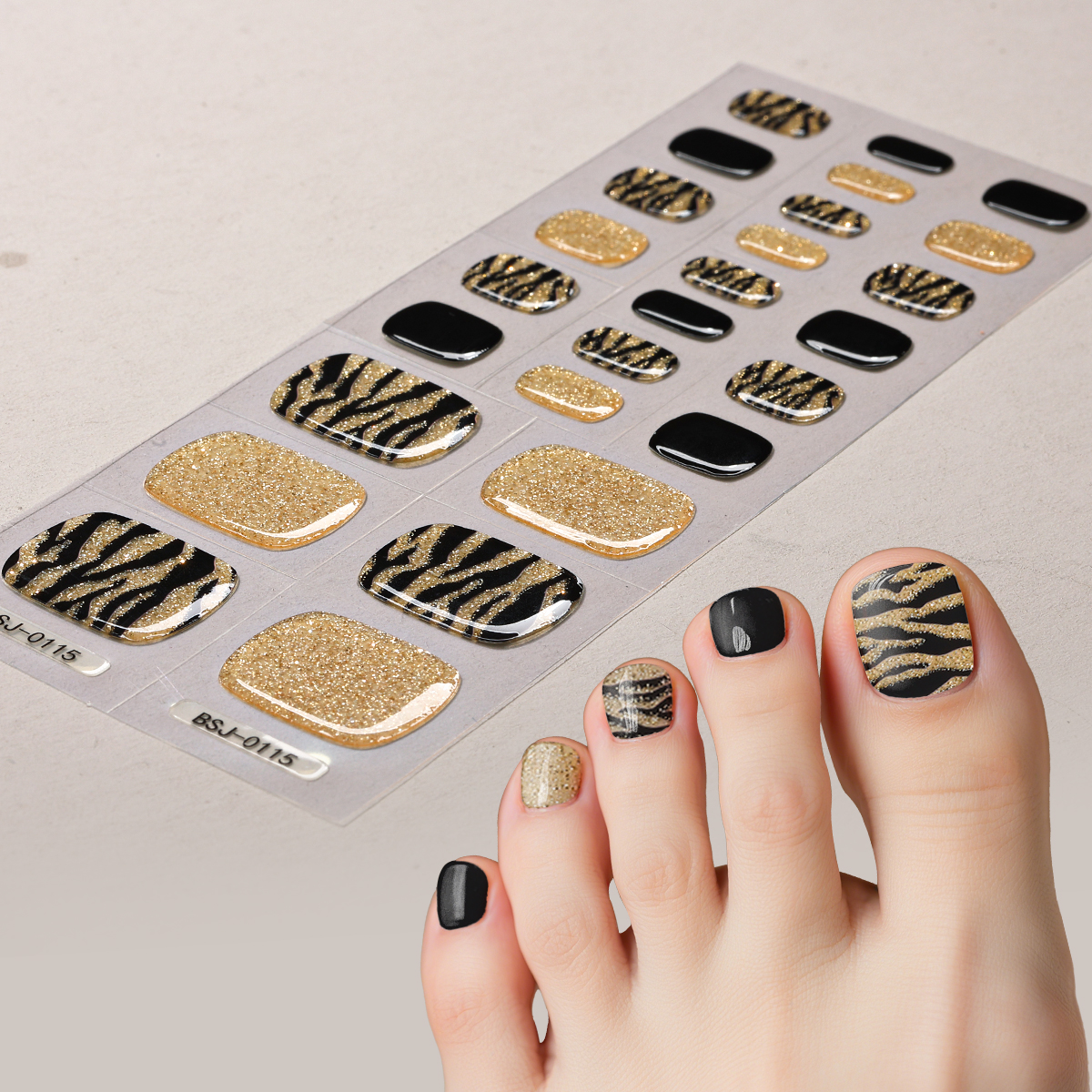 Full Cover Adhesive - 26 Tips Leopard Semi-Gekuurde Gel Teennagel